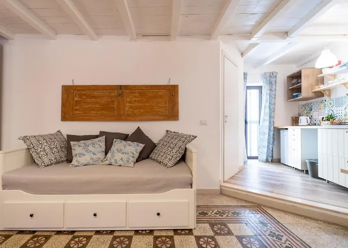 Guesthost - Casa Talete Cozy In Ortigia - First Floor דירה סירקוזה