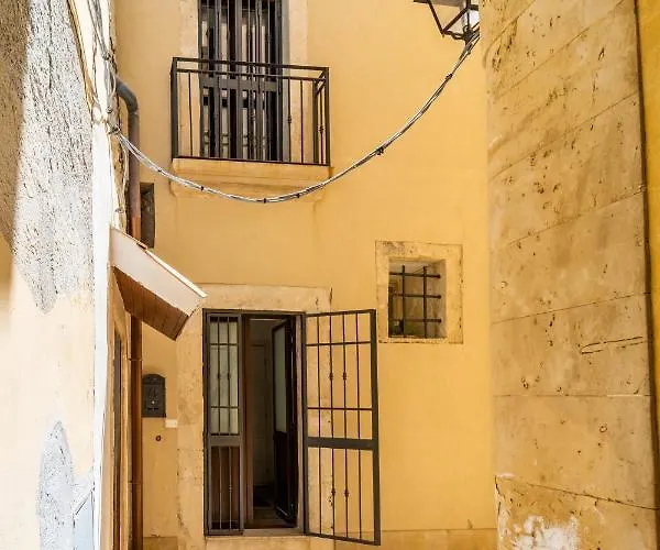 דירה Guesthost - Casa Talete Cozy In Ortigia - First Floor סירקוזה