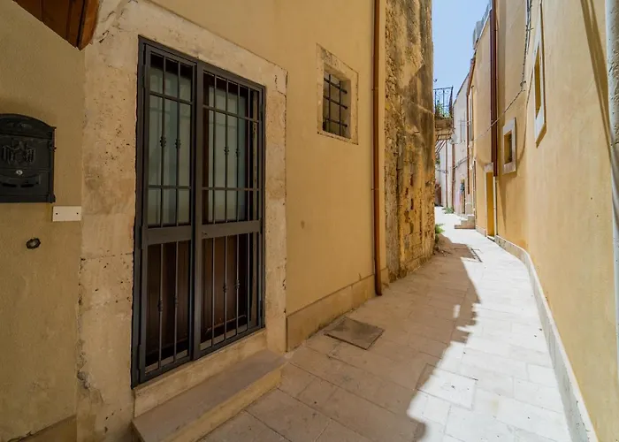 דירה Guesthost - Casa Talete Cozy In Ortigia - First Floor סירקוזה